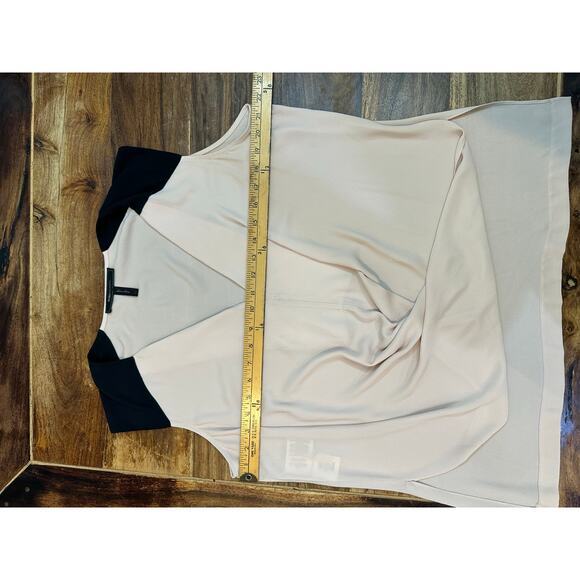 BCBGMAXAZRIA Women's Beige Black Gisele V-neck Draped Front Blouse Top Size L - Picture 7 of 7